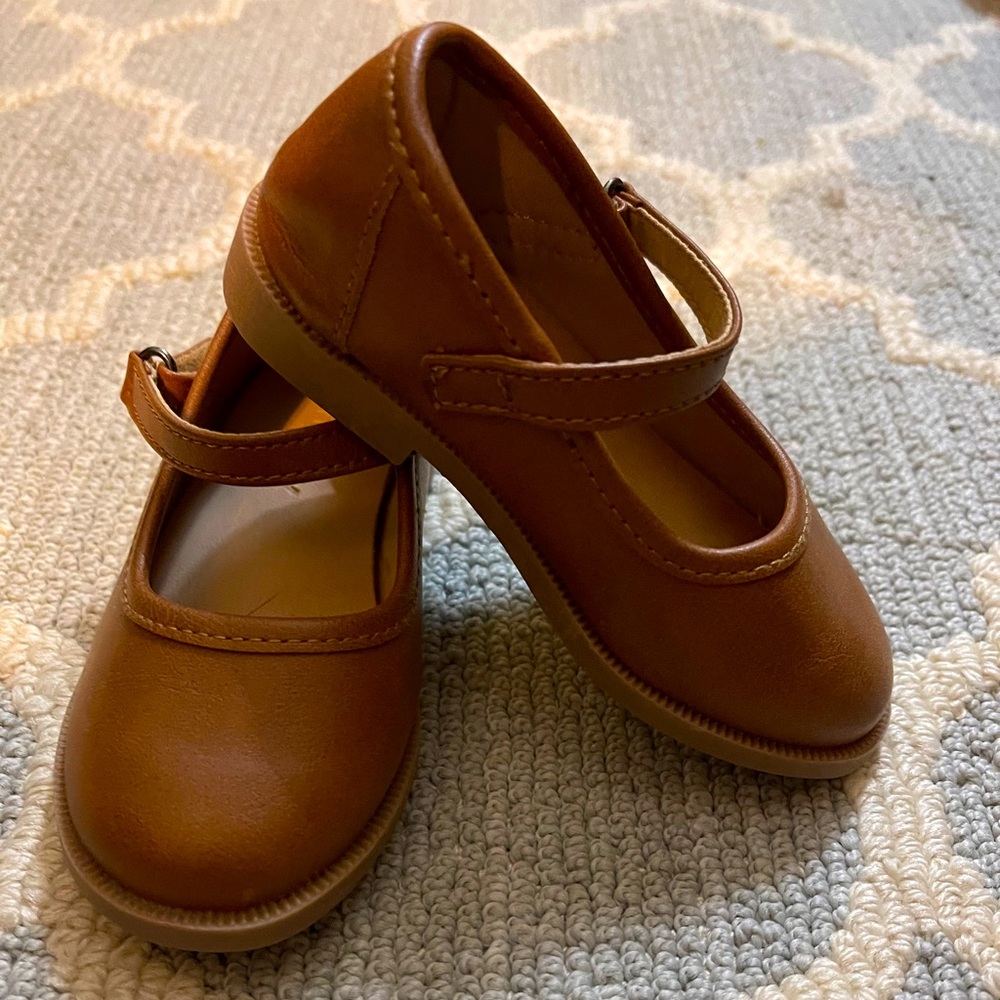 NWOT - Old Navy Toddler Shoes